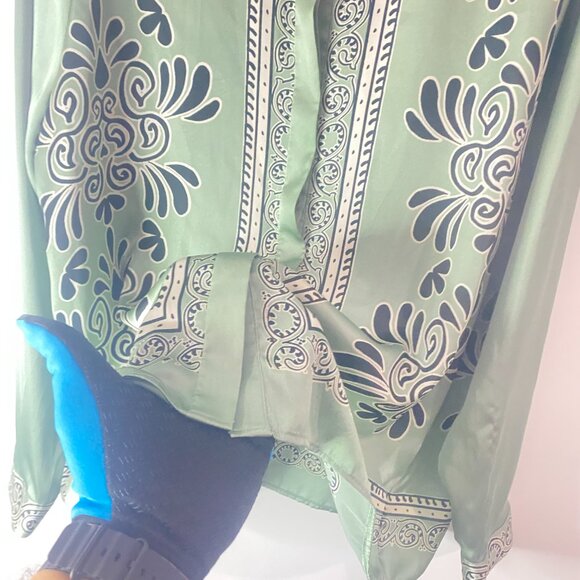 Beautiful Zara XL Ethnic-Inspired Shirt – Made in Turkey - Picture 16 of 17